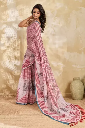 Printed floral ethnic motifs linen digital saree with blouse piece