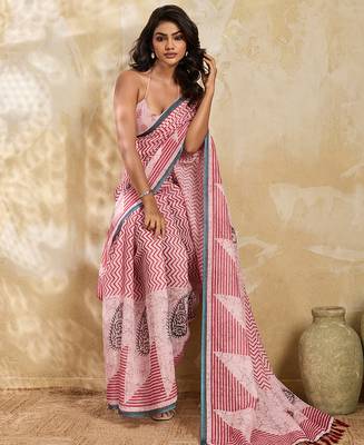 Printed floral ethnic motifs linen digital saree with blouse piece 4