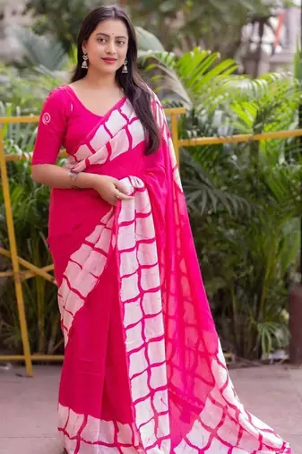Printed floral ethnic motifs linen digital saree with blouse piece
