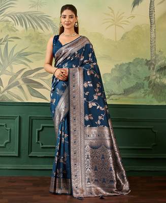 Woven design floral zari silk blend handloom banarasi saree with blouse piece 1