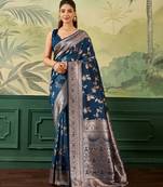 Woven design floral zari silk blend handloom banarasi saree with blouse piece