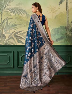 Woven design floral zari silk blend handloom banarasi saree with blouse piece 3