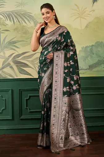 Woven design floral zari silk blend handloom banarasi saree with blouse piece