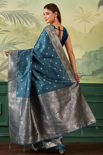 Woven design zari silk blend handloom banarasi saree with blouse piece
