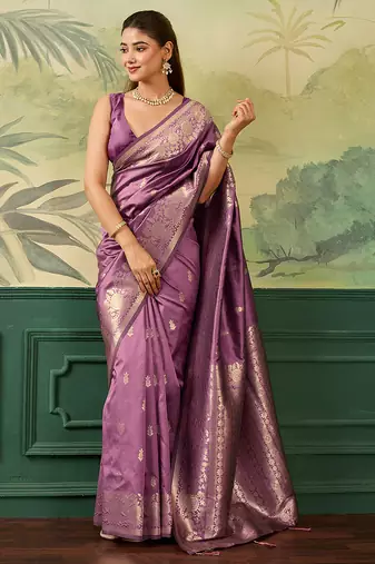 Woven design zari silk blend handloom banarasi saree with blouse piece