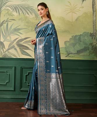 Woven design zari silk blend handloom banarasi saree with blouse piece 2