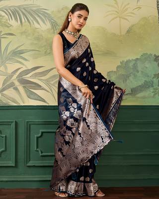 Woven design zari satin handloom mysore silk saree with blouse piece 4