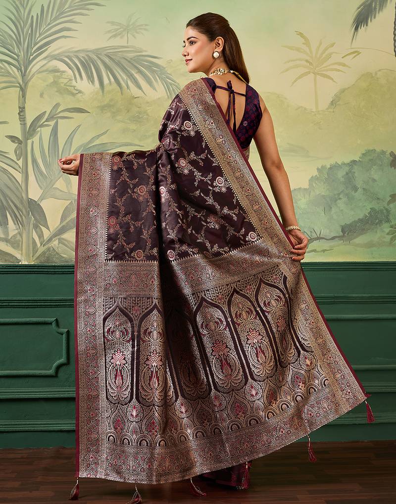 Woven design zari satin handloom mysore silk saree with blouse piece