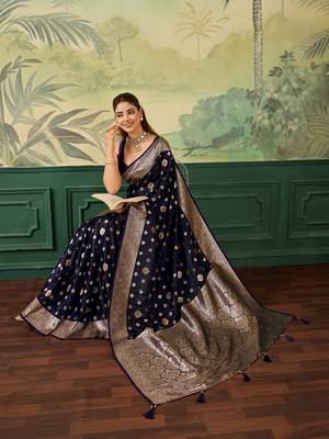 Woven design zari satin handloom mysore silk saree with blouse piece 4