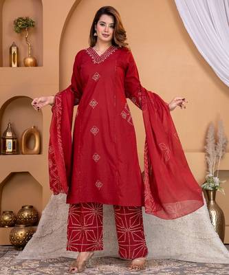 Maroon bandhani printed mirror work cotton kurta set with pant & dupatta 2