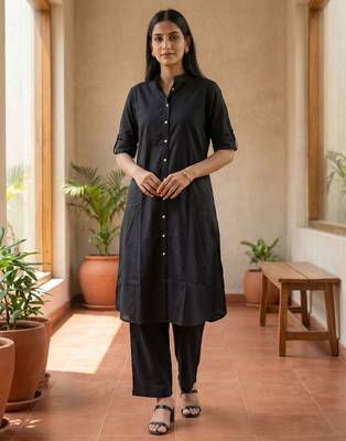 Black solid straight kurta pant set for women 2