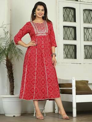 Red floral printed mirror work ethnic kurta for women 2