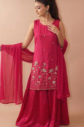 Women floral embroidered regular sequinned silk crepe kurta with sharara & with dupatta