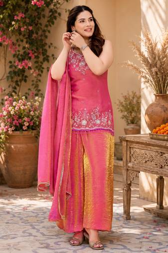 Women ethnic motifs embroidered regular thread work kurta with palazzo & with dupatta