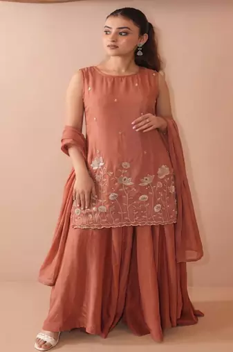Women floral embroidered regular sequinned silk crepe kurta with sharara & with dupatta