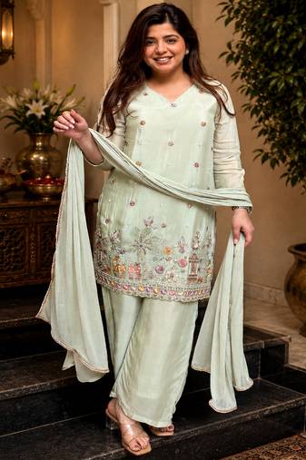 Women ethnic motifs embroidered regular thread work kurta with palazzo & with dupatta