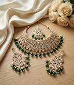 Kundan bridal choker jewelry set with  beads | indian wedding necklace, drop earrings & maang tikka
