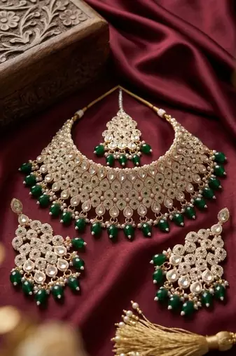 Kundan bridal choker jewelry set with  beads | indian wedding necklace, drop earrings & maang tikka
