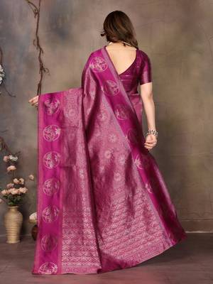 faux Kanjivaram banarasi jacquard silk blend saree with unstiched blouse piece 4