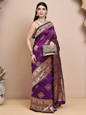 faux Kanjivaram banarasi jacquard silk blend saree with unstiched blouse piece 3