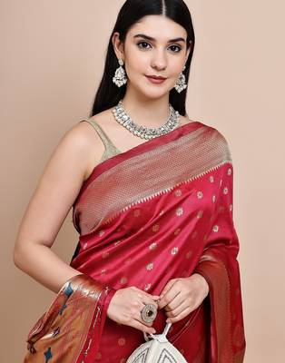 faux Kanjivaram banarasi jacquard silk blend saree with unstiched blouse piece 5