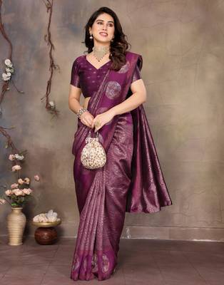 faux Kanjivaram banarasi jacquard silk blend saree with unstiched blouse piece 2