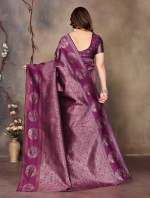 faux Kanjivaram banarasi jacquard silk blend saree with unstiched blouse piece 3