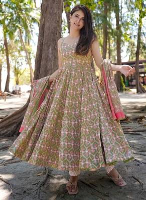 Festive wear green pink printed muslin anarkali suit set for women 1