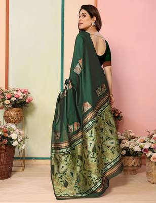 faux Kanjivaram banarasi jacquard silk blend saree with unstiched blouse piece 2