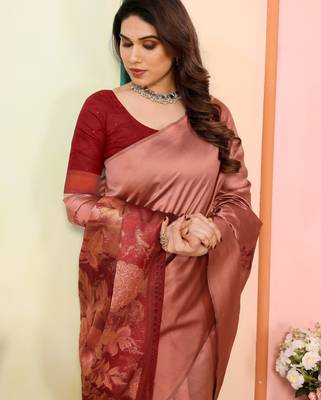faux Kanjivaram banarasi jacquard silk blend saree with unstiched blouse piece 4