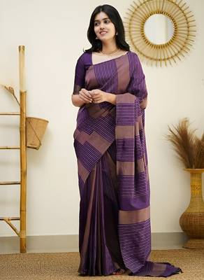 faux Kanjivaram banarasi jacquard silk blend saree with unstiched blouse piece 4