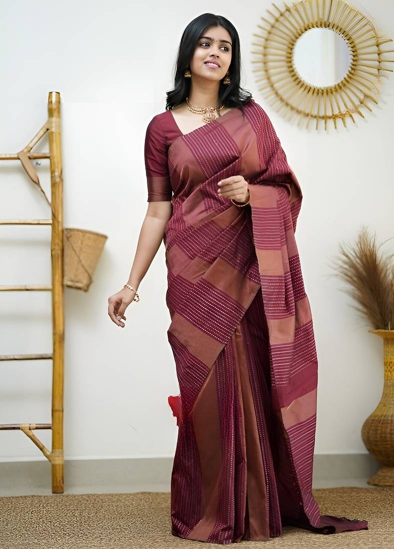 faux Kanjivaram banarasi jacquard silk blend saree with unstiched blouse piece