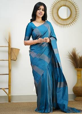 faux Kanjivaram banarasi jacquard silk blend saree with unstiched blouse piece 1