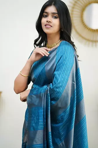 faux Kanjivaram banarasi jacquard silk blend saree with unstiched blouse piece