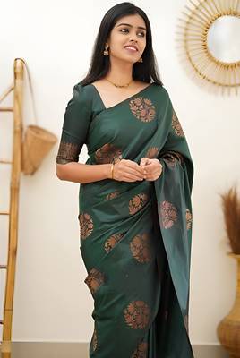 faux Kanjivaram banarasi jacquard silk blend saree with unstiched blouse piece 2