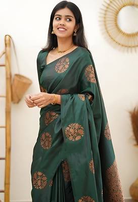 faux Kanjivaram banarasi jacquard silk blend saree with unstiched blouse piece 3