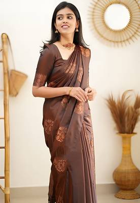 faux Kanjivaram banarasi jacquard silk blend saree with unstiched blouse piece 2