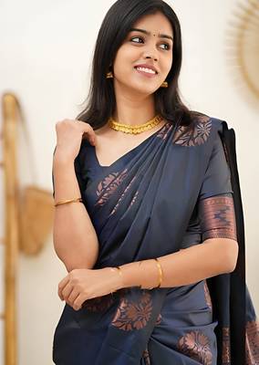 faux Kanjivaram banarasi jacquard silk blend saree with unstiched blouse piece 5