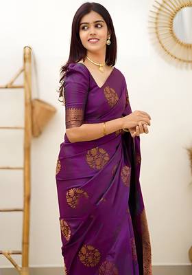 faux Kanjivaram banarasi jacquard silk blend saree with unstiched blouse piece 3