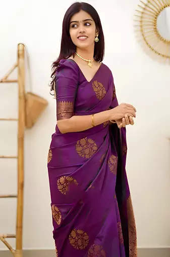 faux Kanjivaram banarasi jacquard silk blend saree with unstiched blouse piece