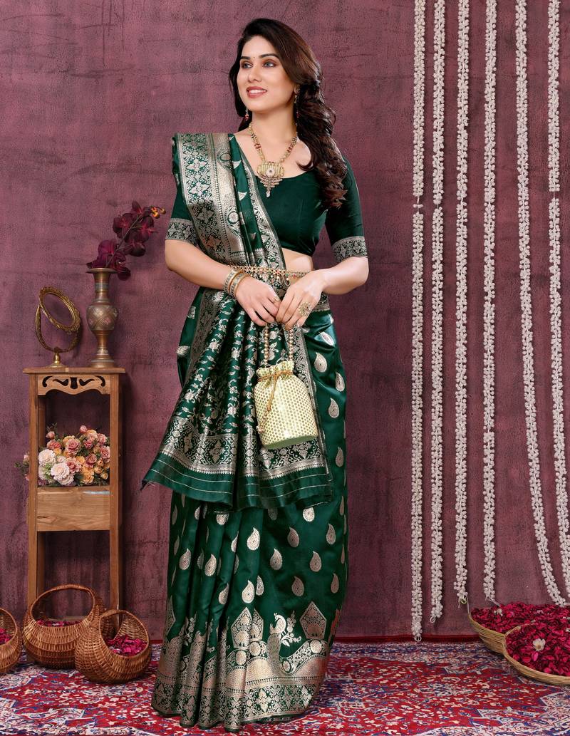 faux Kanjivaram banarasi jacquard silk blend saree with unstiched blouse piece