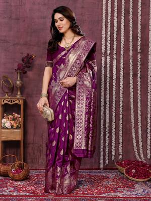 faux Kanjivaram banarasi jacquard silk blend saree with unstiched blouse piece 2