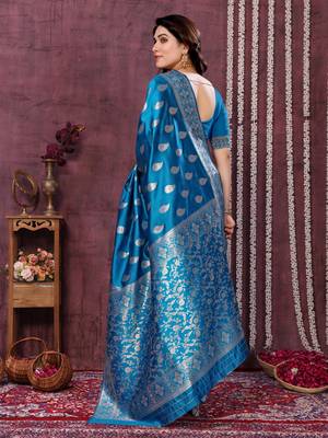 faux Kanjivaram banarasi jacquard silk blend saree with unstiched blouse piece 3