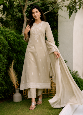 Crtx chiku brown jaquard pure cotton kurti with dupatta and pant 4