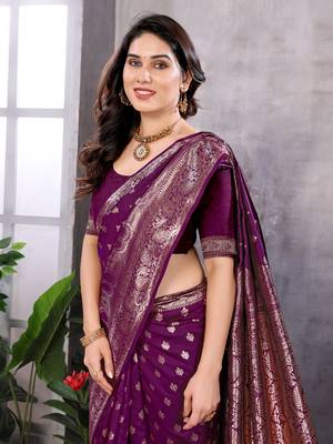 faux Kanjivaram banarasi jacquard silk blend saree with unstiched blouse piece 2