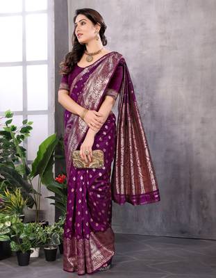 faux Kanjivaram banarasi jacquard silk blend saree with unstiched blouse piece 4
