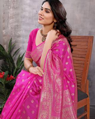 faux Kanjivaram banarasi jacquard silk blend saree with unstiched blouse piece 2