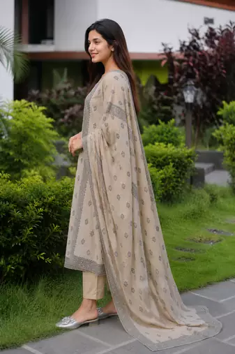 Crtx light chiku jaquard pure cotton kurti with dupatta and pant