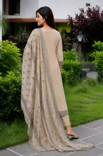 Crtx light chiku jaquard pure cotton kurti with dupatta and pant