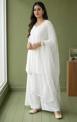 White rayon kurta set with dupatta 3